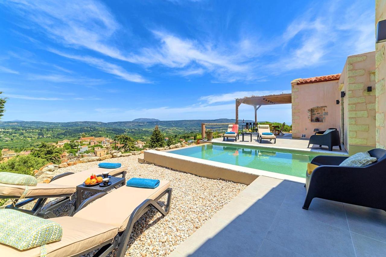 Villa Vardis Heated Pool Vryses Bagian luar foto
